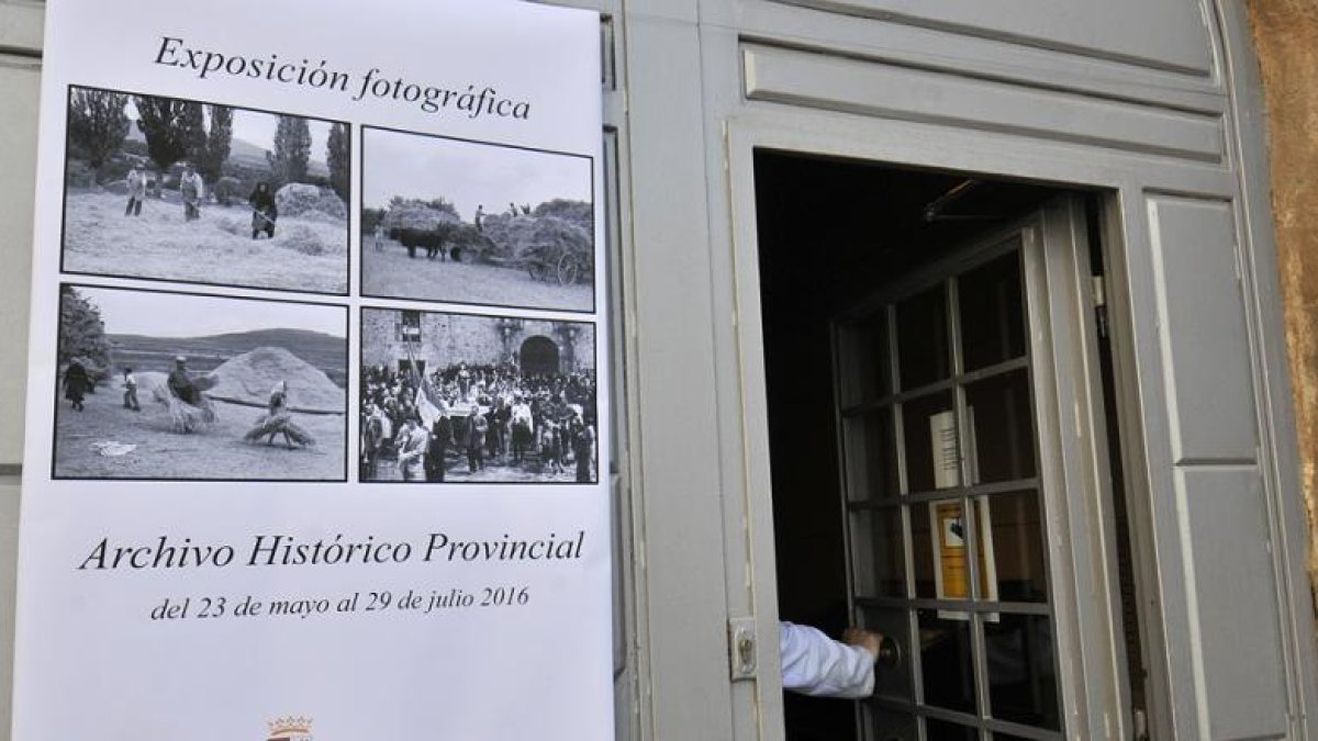 Imagen de la exposición en el Archivo Histórico Provincial de Soria.-V. GUISANDE