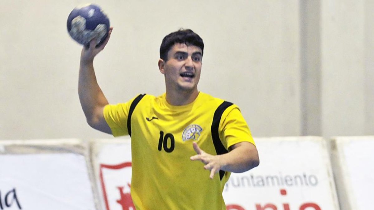 David Villoslada, durante un partido del BMSoria esta temporada.-VALENTÍN GUISANDE