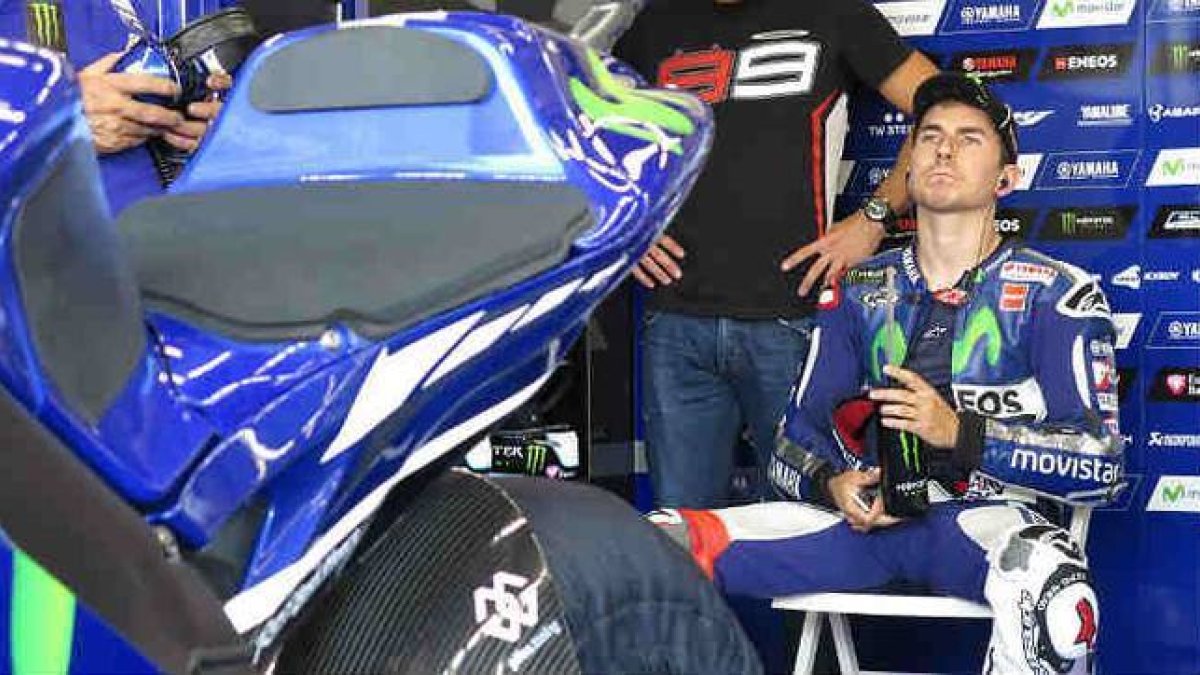 Jorge Lorenzo, piloto de Movistar Yamaha.-Foto:  EMILIO PÉREZ DE ROZAS / Enviado especial