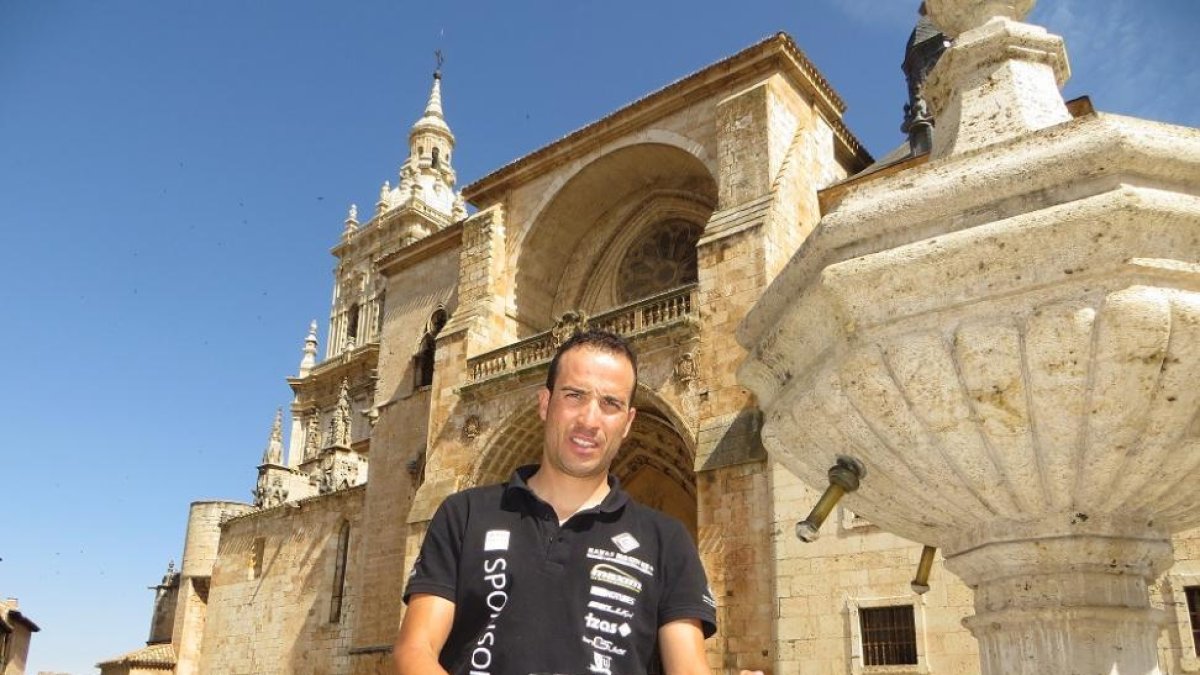 El ciclista de El Burgo de Osma, José Luis Gómez Miranda.-HDS
