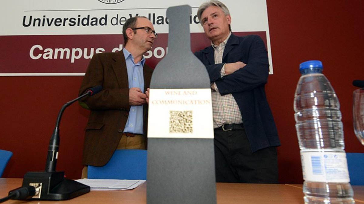 Ibáñez (i) y García-Medall en la presentación ayer.-Álvaro Martínez