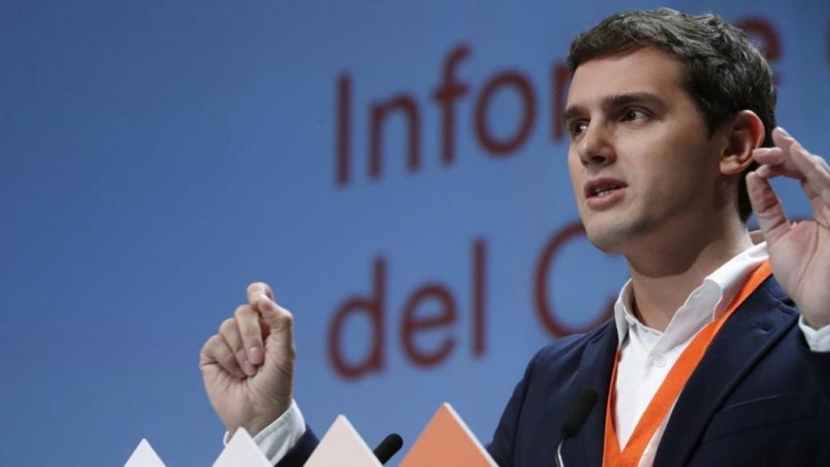 ALbert Rivera, durante su intervención en la asamblea general de Ciudadanos.-EFE / ZIPI