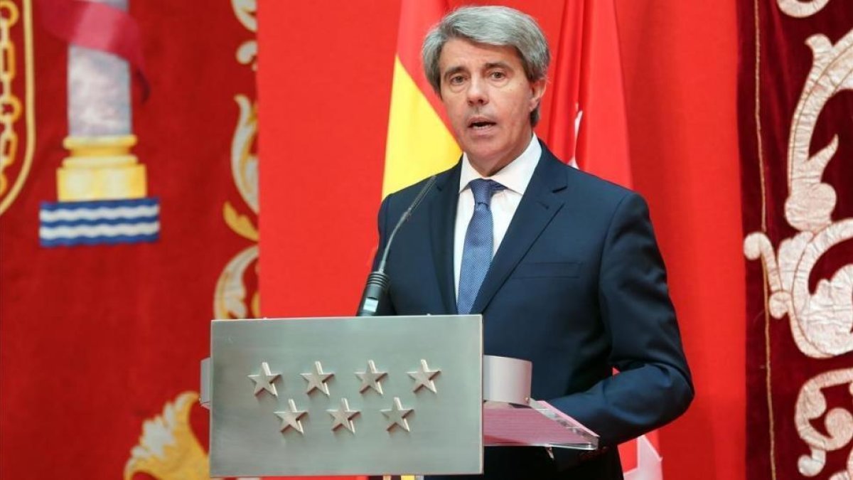 Garrido, en su toma de posesión-DAVID CASTRO
