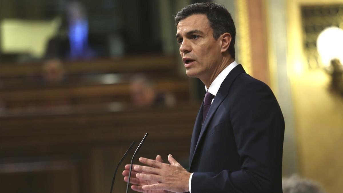 El Presidente del Gobierno y Secretario General del PSOE, Pedro Sanchez, en el Congreso de los Diputados. /-DAVID CASTRO
