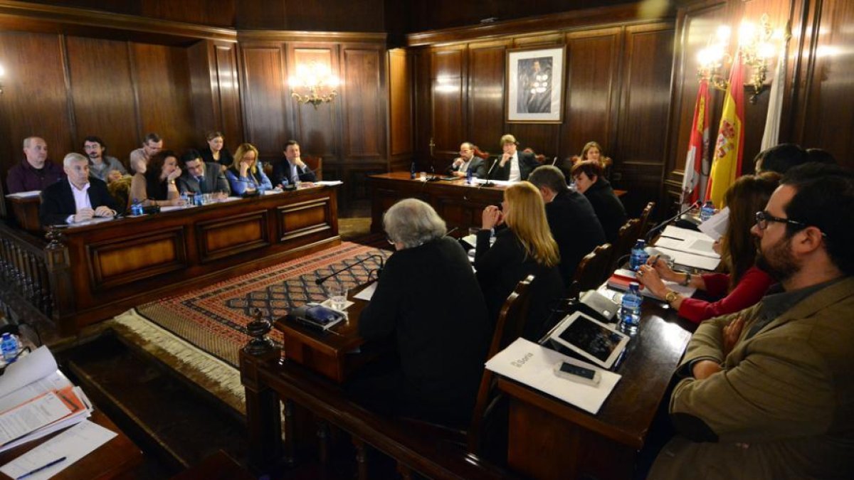 Un momento del Pleno del Ayuntamiento celebrado ayer.-A.M.