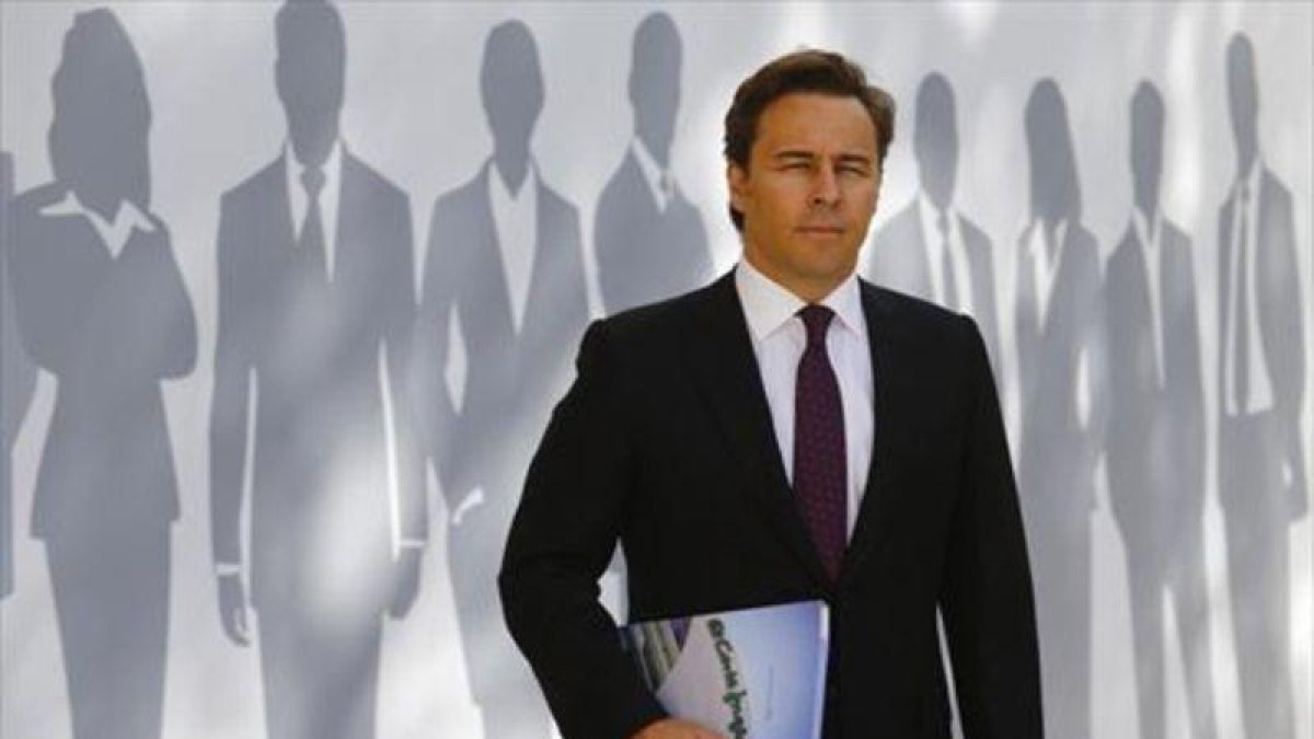 Dimas Gimeno, presidente de El Corte Inglés, ayer, en la junta de accionistas.-AGUSTÍN CATALÁN