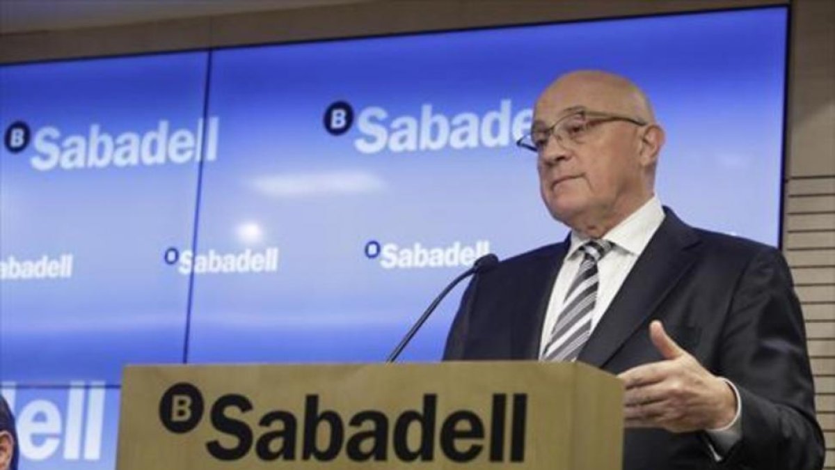 Josep Oliu, presidente de Banc Sabadell.-FERRAN NADEU