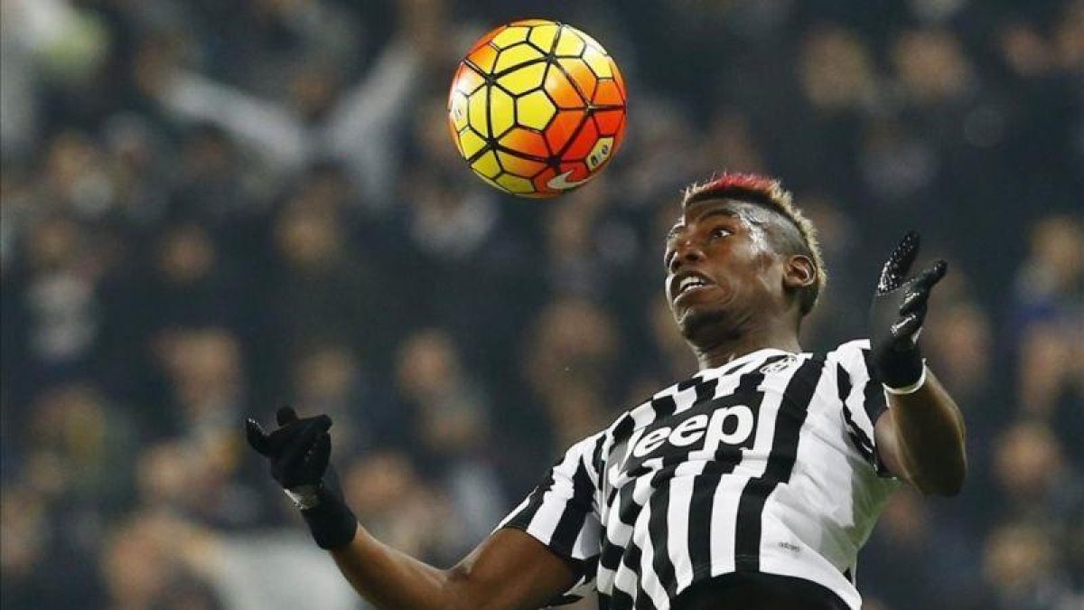 Paul Pogba, con la camiseta del Juventus en un partido de la temporada pasada.-STEFANO RELLANDINI / REUTERS
