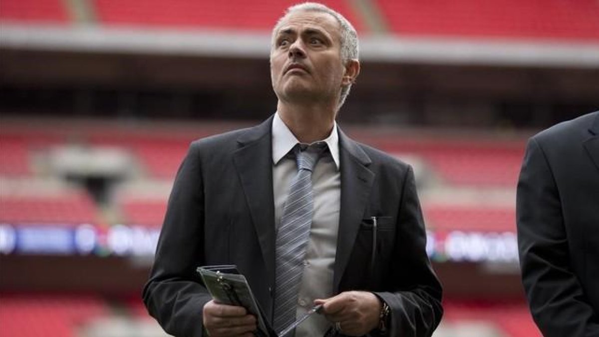 José Mourinho, durante la presentación de la candidatura de Infantino.-AP / MATT DUNHAM