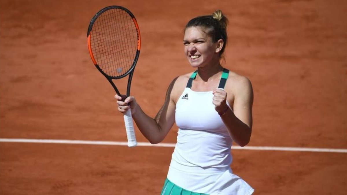 Halep celebra su sufrido triunfo ante Svitolina.-AFP / ERIC FEFERBERG