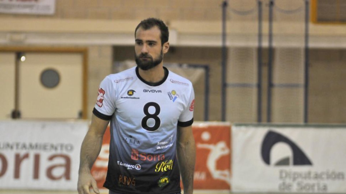 Oriol cometió varias faltas disciplinarias el curso pasado y no seguirá en las filas del Río Duero.-Mario Tejedor