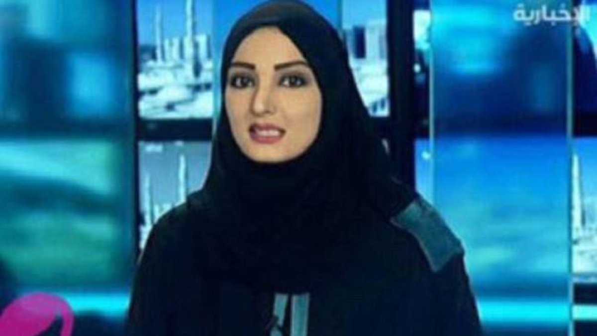 Budoor Ahmad, una presentadora de la televisión saudí.-Foto: © Al Ekhbariya