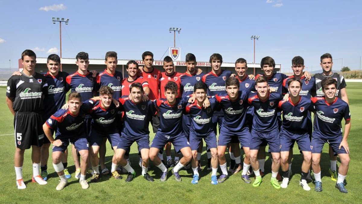 El Numancia juvenil de División de Honor inició ayer el trabajo de pretemporada.-VALENTÍN GUISANDE