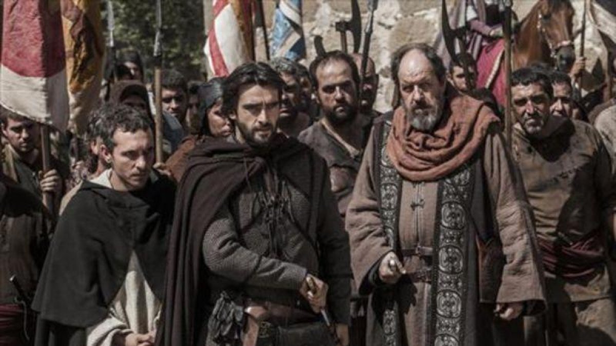 Imagen de la miniserie de Antena 3 La catedral del mar, ficción basada en el libro de Ildefonso Falcones.-ATRESMEDIA/ MEDIASET