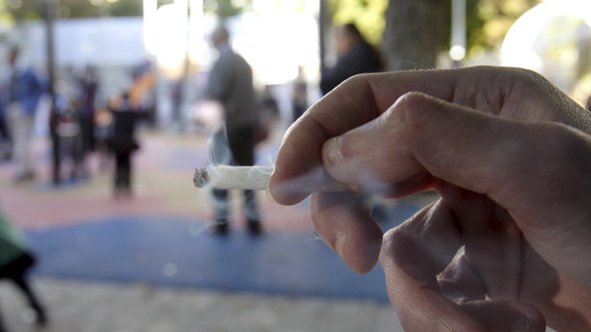 Los sorianos ahorraron 480.000 euros en tabaco el pasado año.-HDS