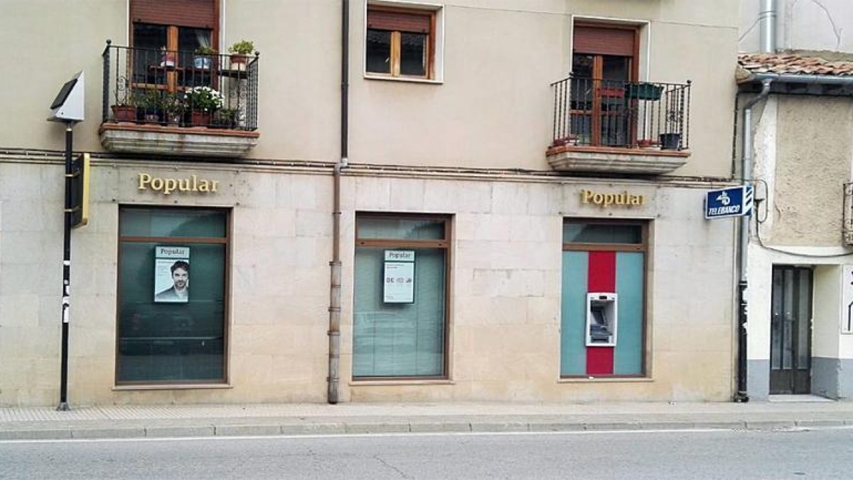 La oficina del Banco Popular en Almazán.-J. R. R.