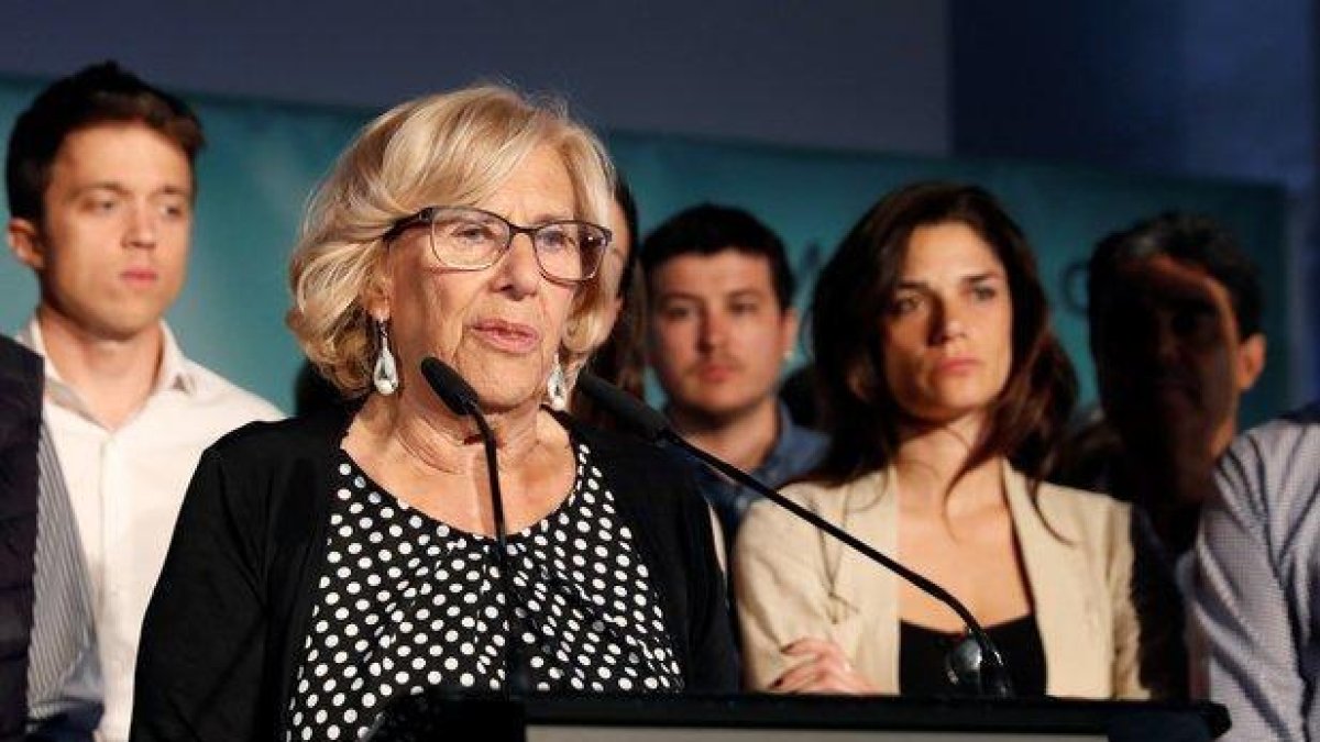 La alcaldesa en funciones de Madrid, Manuela Carmena, durante su comparecencia para valorar los resultados de las elecciones al Ayuntamiento.-BALLESTEROS (EFE)