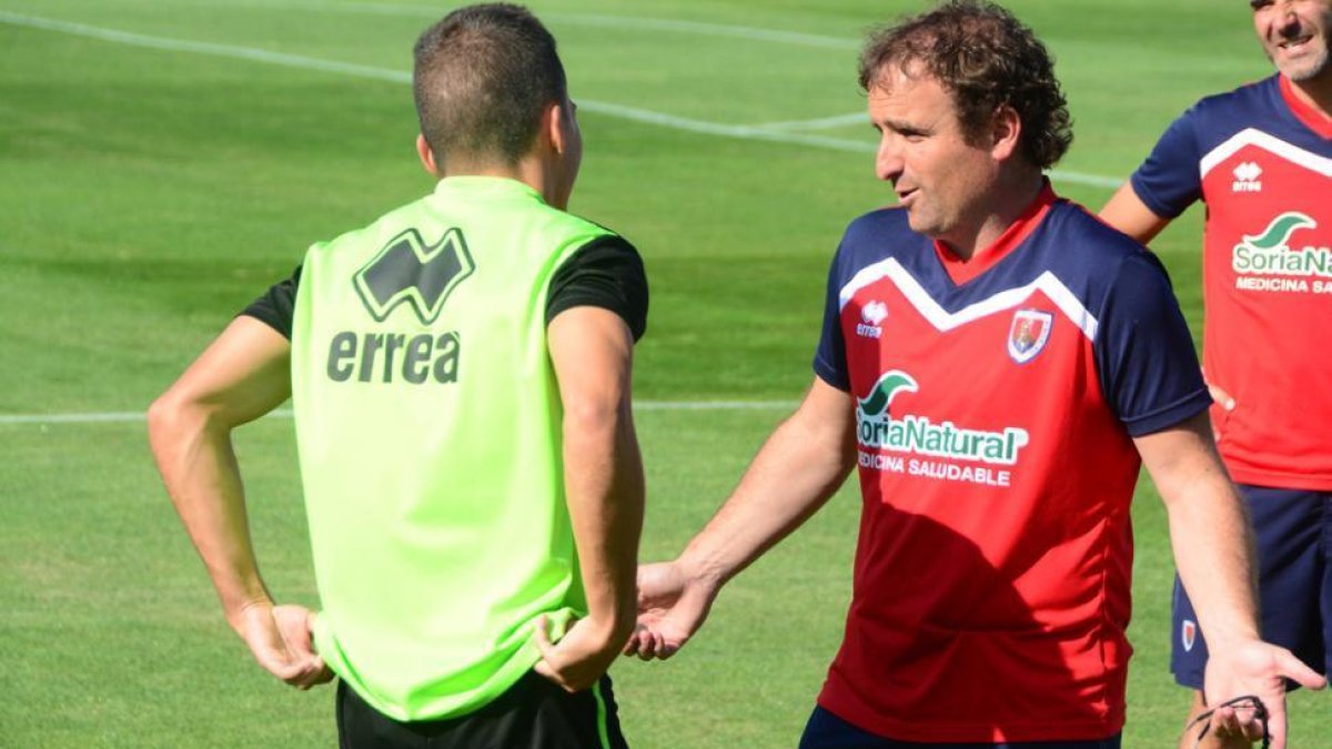 El técnico del Numancia, Jagoba Arrasate.-ÁLVARO MARTINEZ