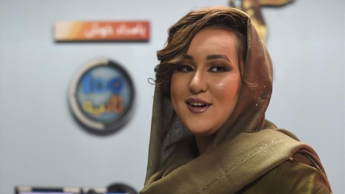 Zahra Elham, primera mujer ganadora de New star en Afganistán.-WAKIL KOHSAR (AFP)