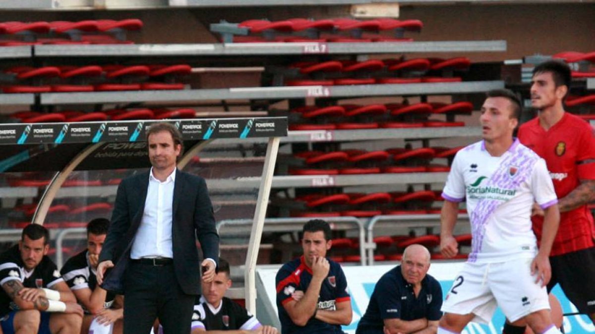 El entrenador del Numancia, Jagoba Arrasate.-ÁREA 11