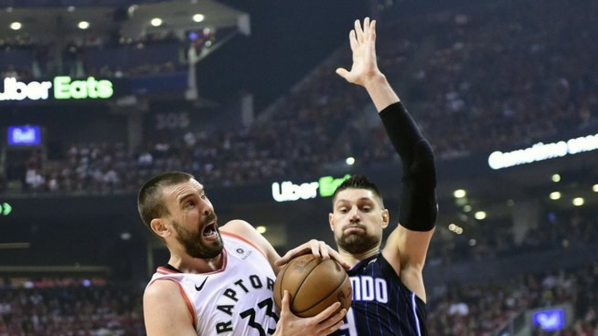 Marc Gasol, en una jugada del partido ante los Magic.-THE CANADIAN PRESS