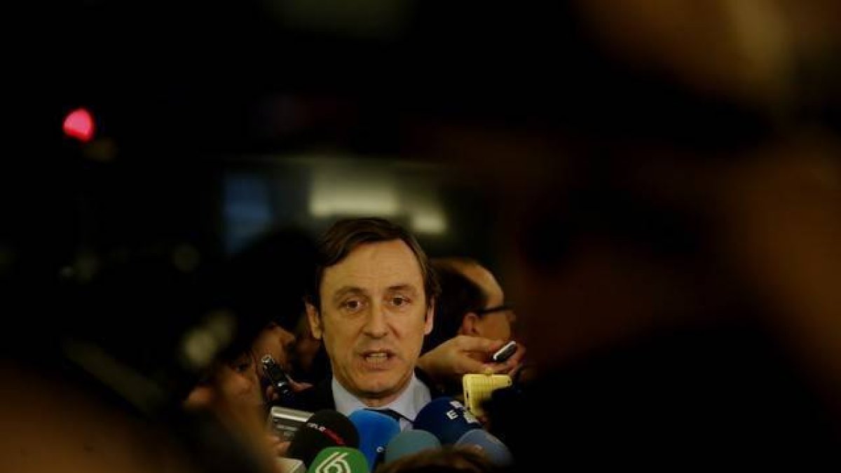 El portavoz parlamentario del PP, Rafael Hernando, en una foto de archivo.-AGUSTÍN CATALÁN
