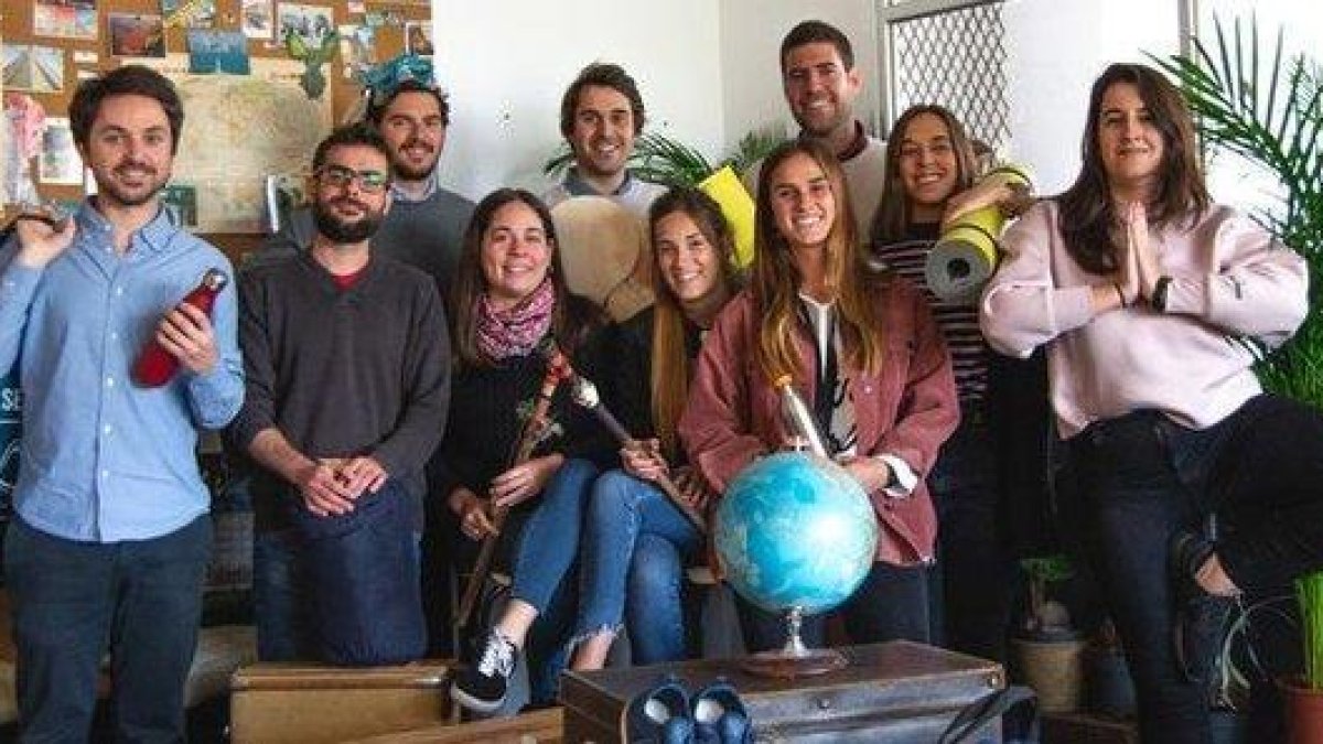 El equipo de trabajadores de la ’start-up’ barcelonesa Tropicfeel.-TROPIFEEL (CEDIDA)