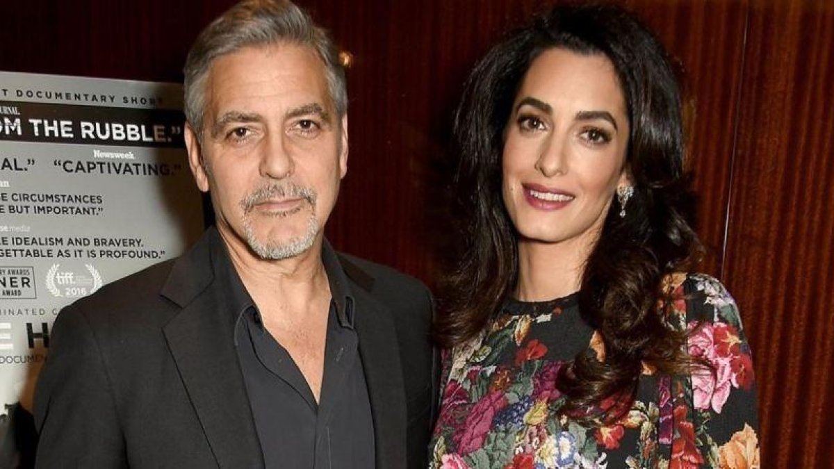 George y Amal Clooney en la presentaicón del documental de Netflix 'Cascos Blancos', del que la fundación Clooney ha sido anfitrión.-David M. Benett