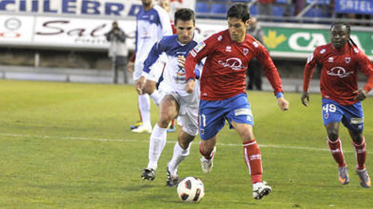 Del Pino en el encuentro ante el Tenerife. / V. Guisande-
