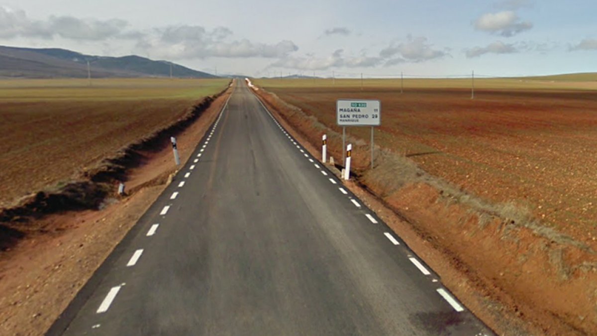 Carretera SO-630 entre Cerbón y Castilruiz.- HDS