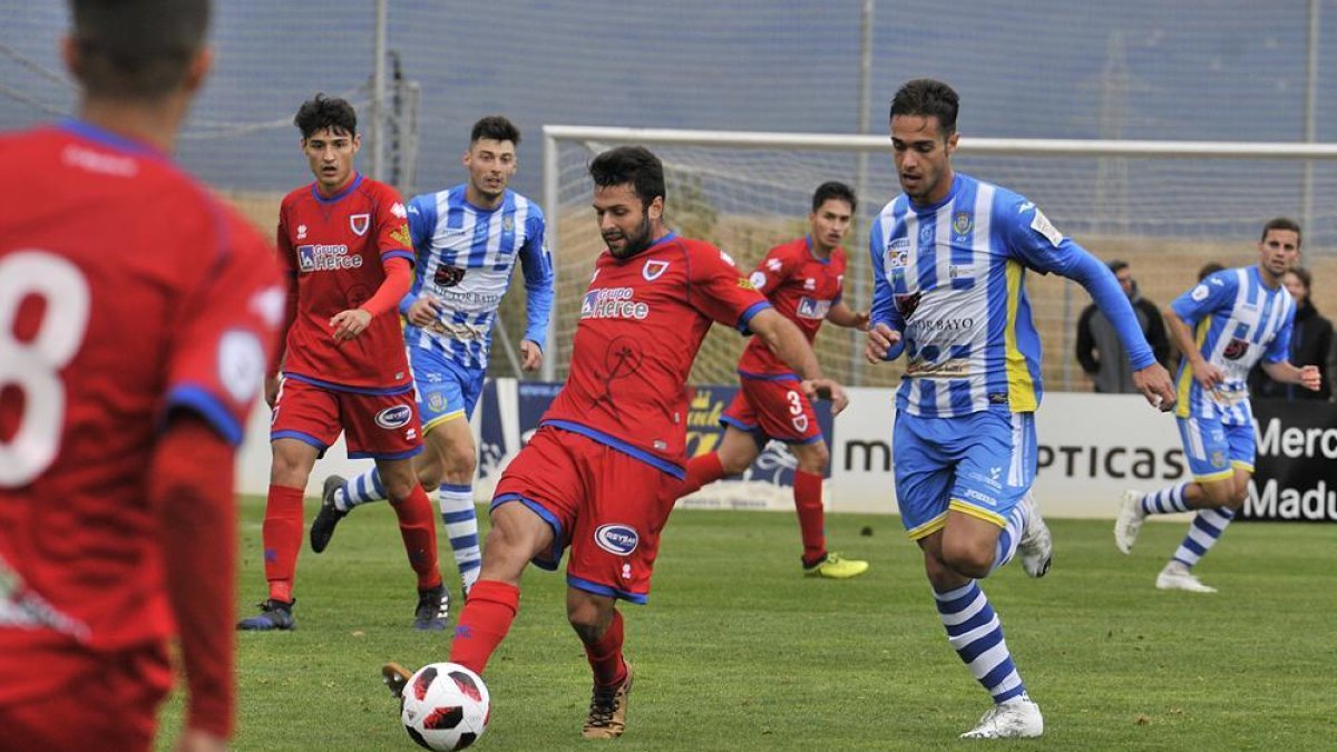El Numancia B pasó por encima de la Segoviana-Mario Tejedor