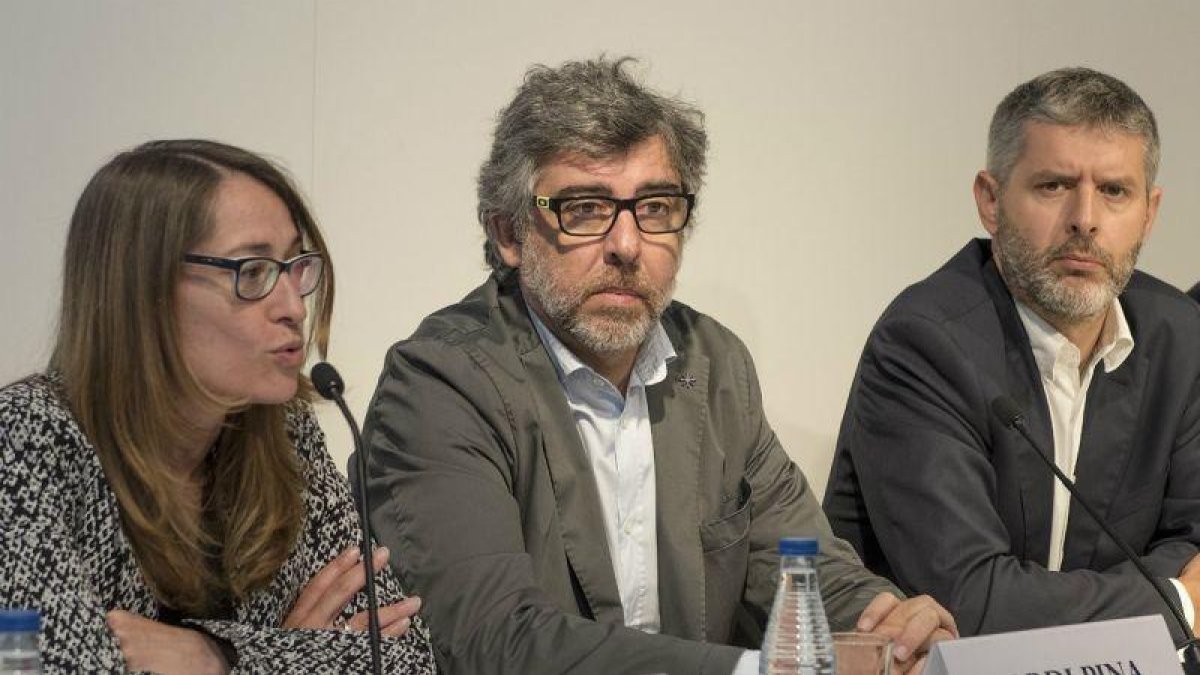 Roig, Pina y Van der Eynde.-FERRAN SENDRA