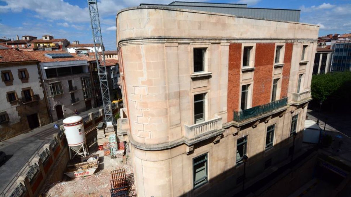 Obras en el Banco de España, en una imagen del lunes.-ALVARO MARTÍNEZ