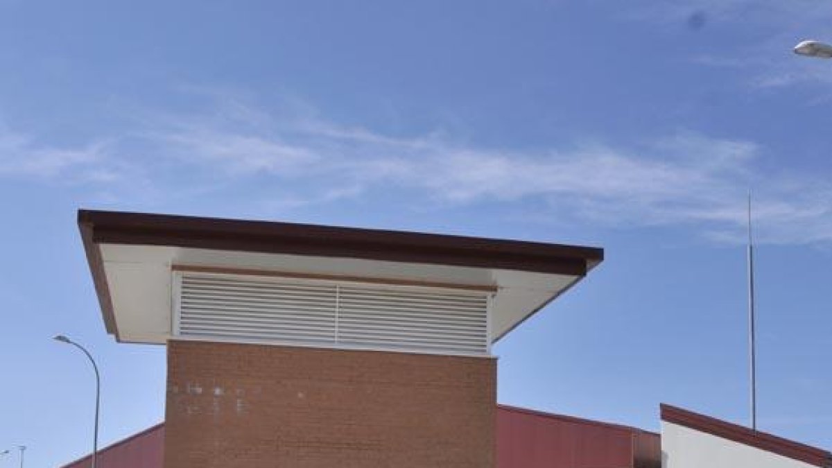 Acceso a las instalaciones del nuevo centro penitenciario. HDS