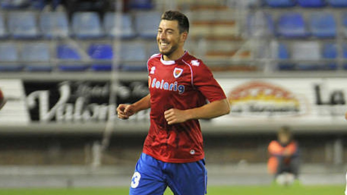Sergi Enrich apunta a la titularidad en la punta del ataque. / Diego Mayor-