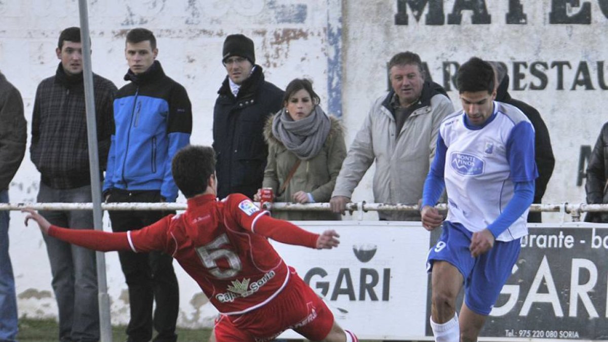 El Almazán regresa a la senda de las victorias en Ávila.-Diego Mayor