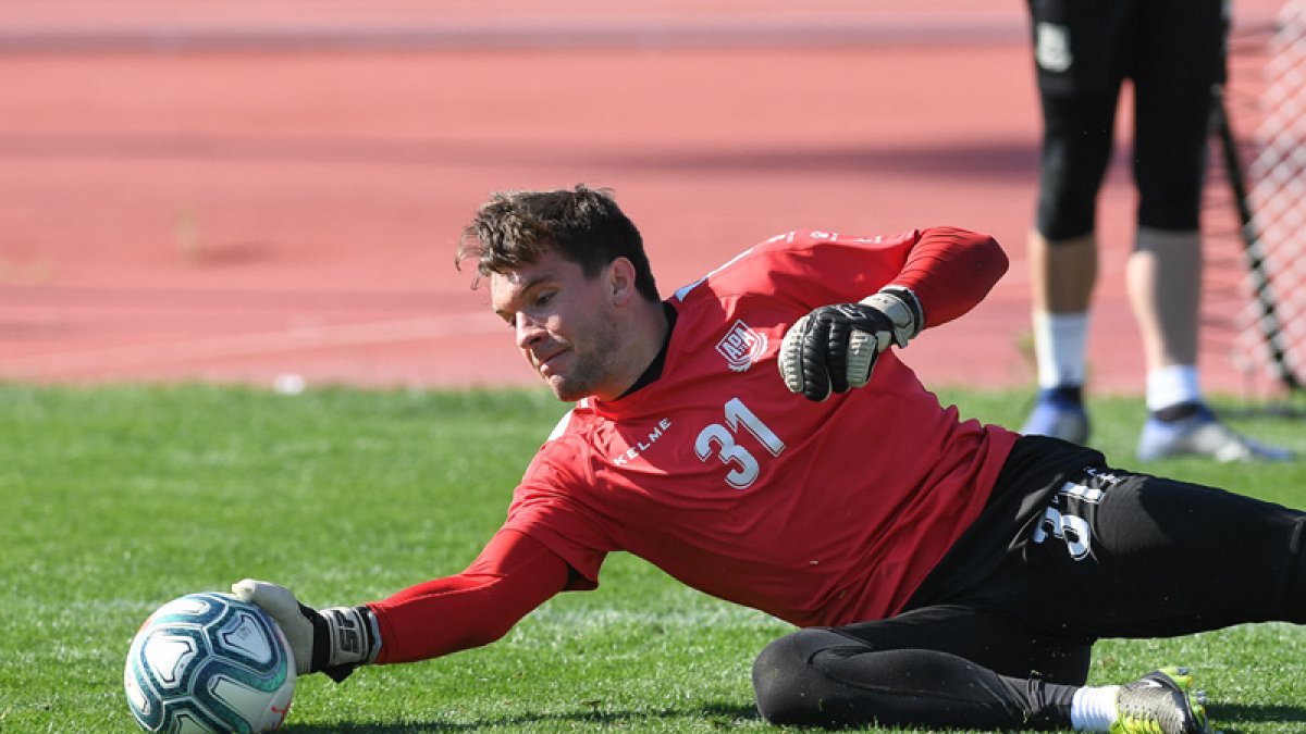 Ximo Miralles en un entrenamiento la pasada temporada con el Alcorcón. A.D. ALCORCÓN