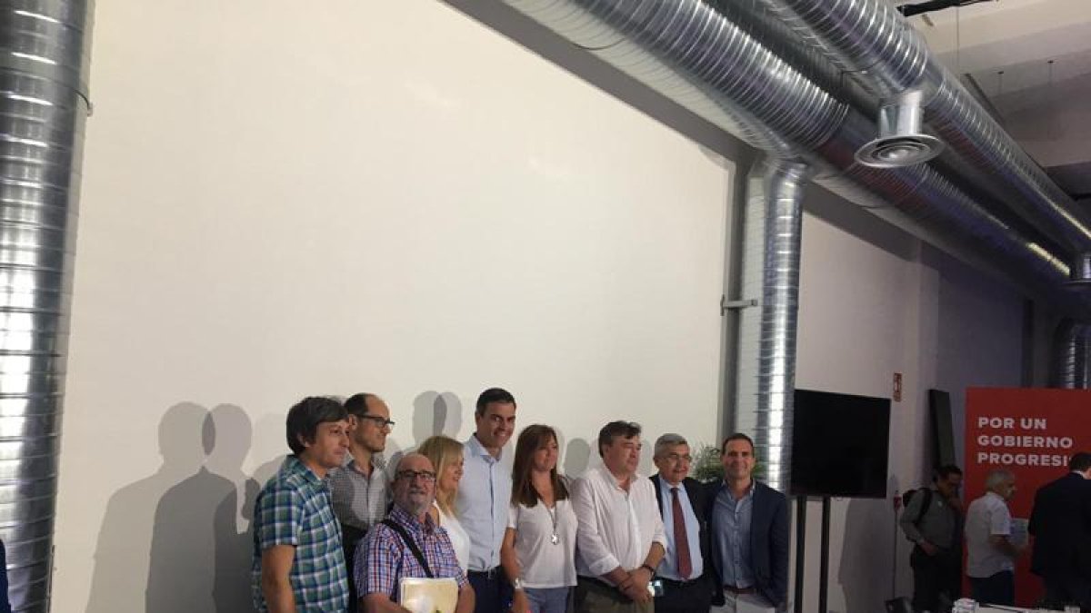 Reunión con Pedro Sánchez de colectivos en lucha contra la despoblación-HDS