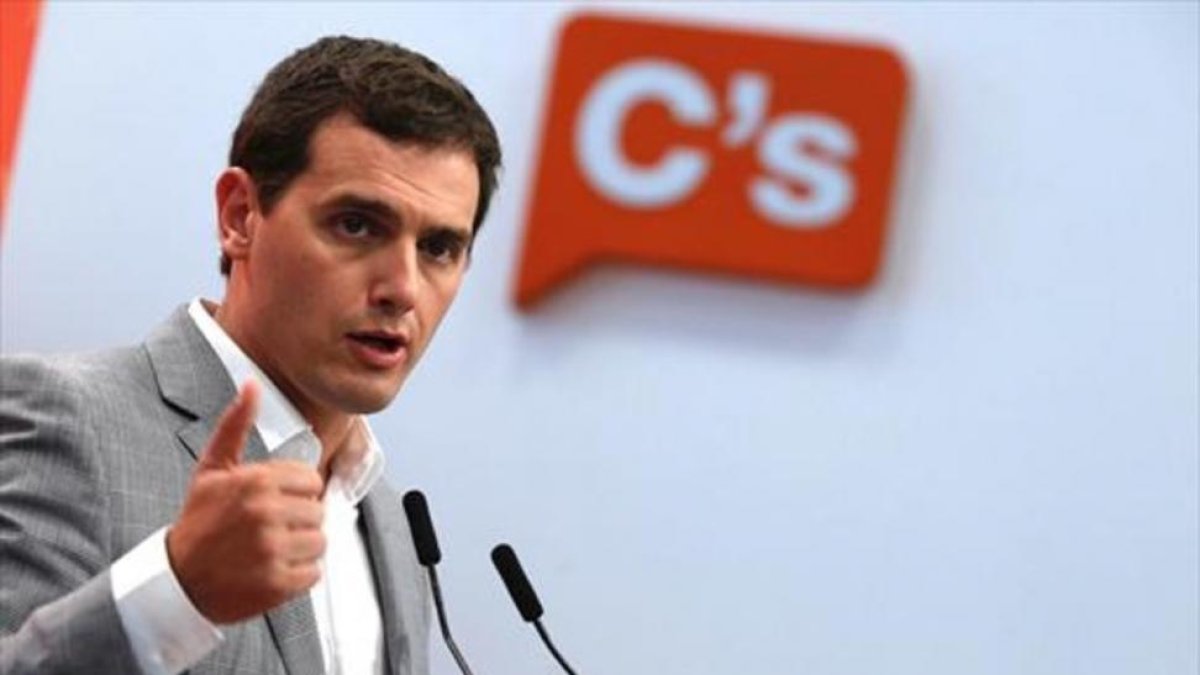 Albert Rivera, durante la rueda de prensa que ofreció para comentar los resultados del 26-J.-DAVID CASTRO