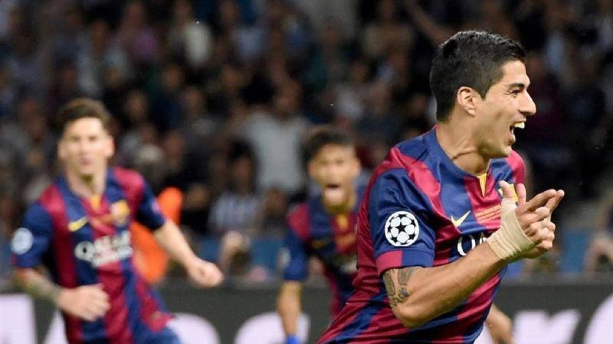 Suárez celebra el segundo gol.-EFE