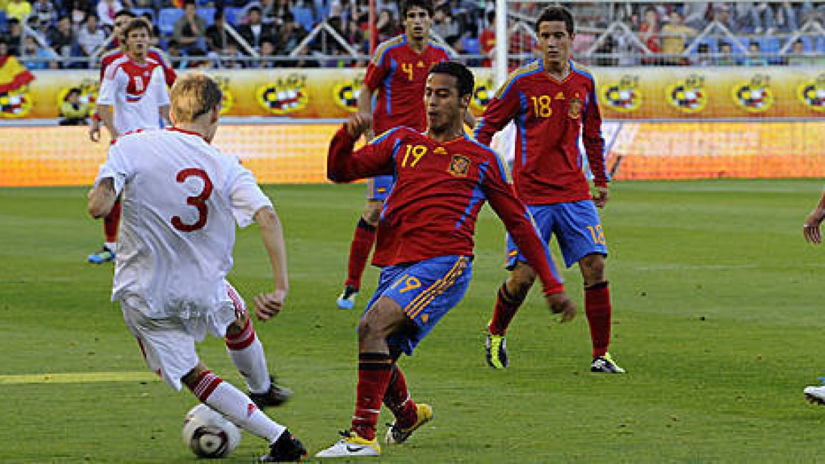 Thiago fue el mejor jugador español en el partido de ayer. / U. Sierra-