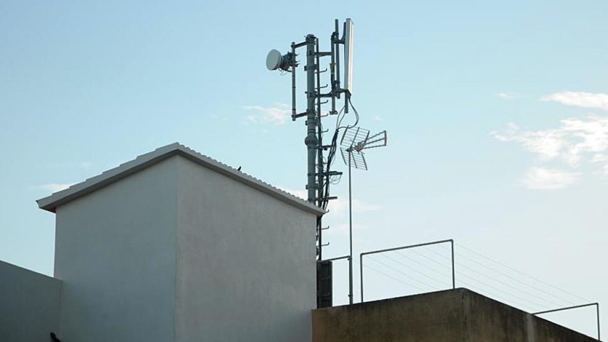 Antenas de telefonía móvil-D.S.