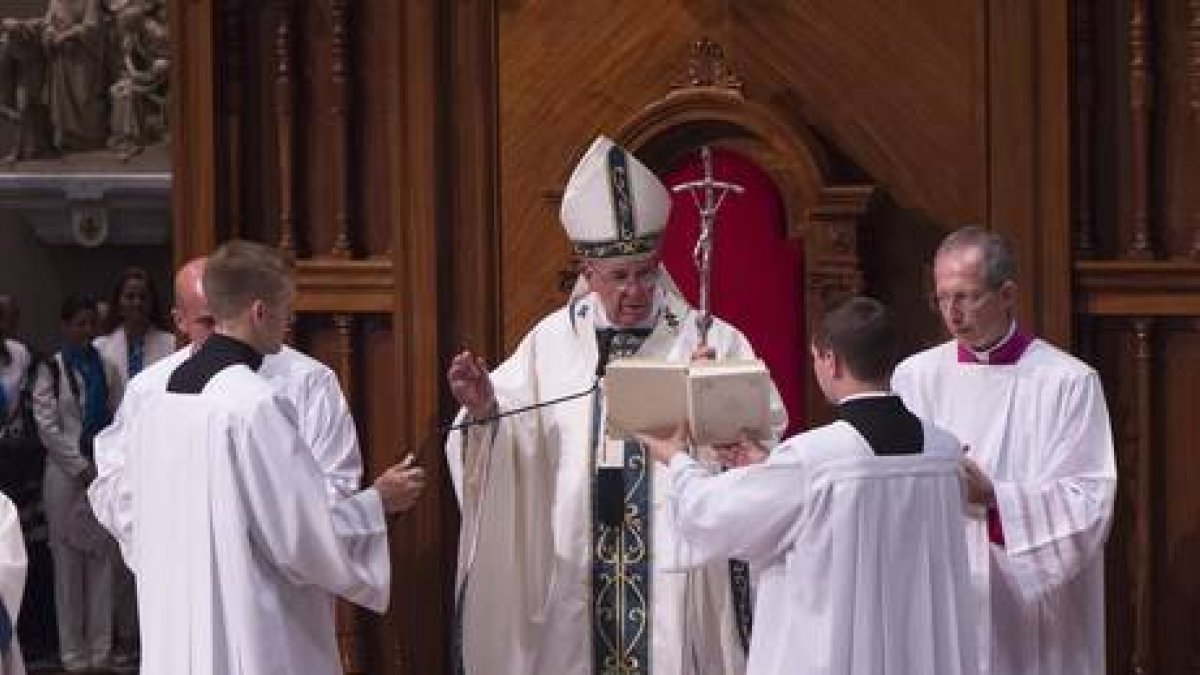 El papa Francisco, en un acto este sábado en Filadelfia.-AFP / CLEM MURRAY