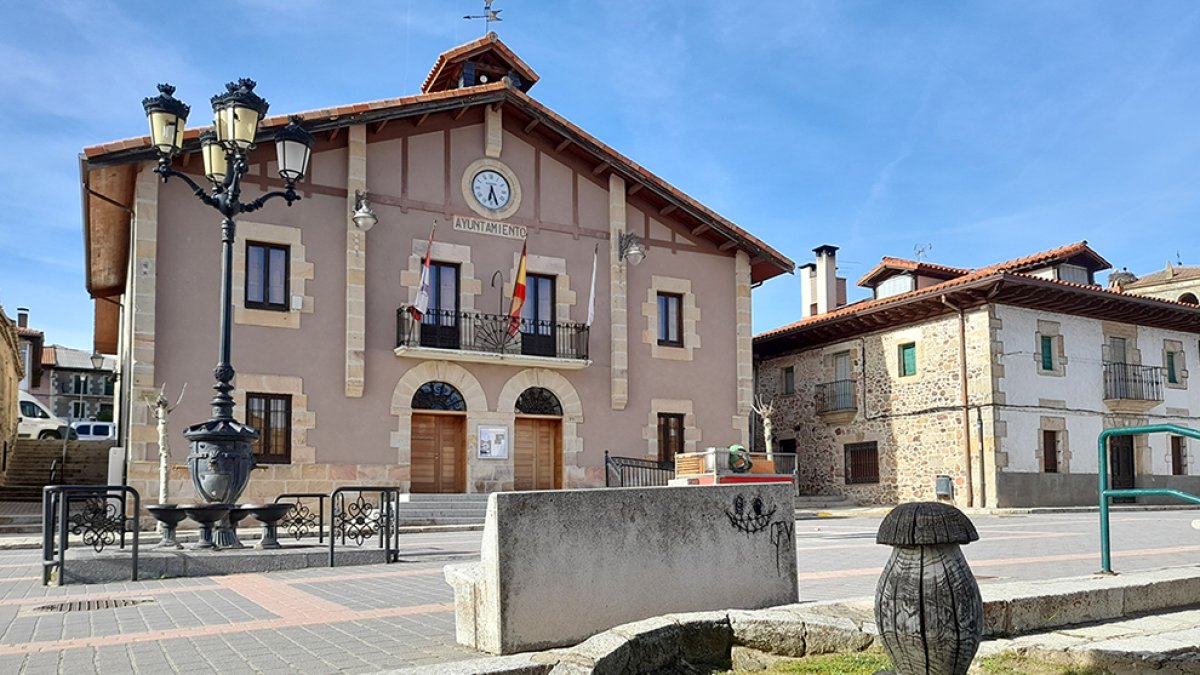 Ayuntamiento de Navaleno. MARIO TEJEDOR