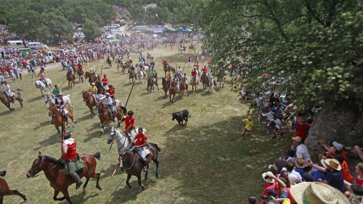 Caballistas en La Saca de San Juan 2019, la última celebrada en Soria. HDS