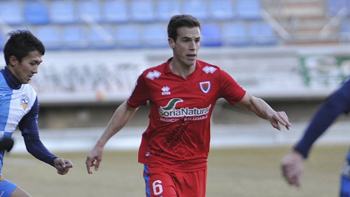 Íñigo Pérez será rojillo hasta junio de 2017-Diego Mayor