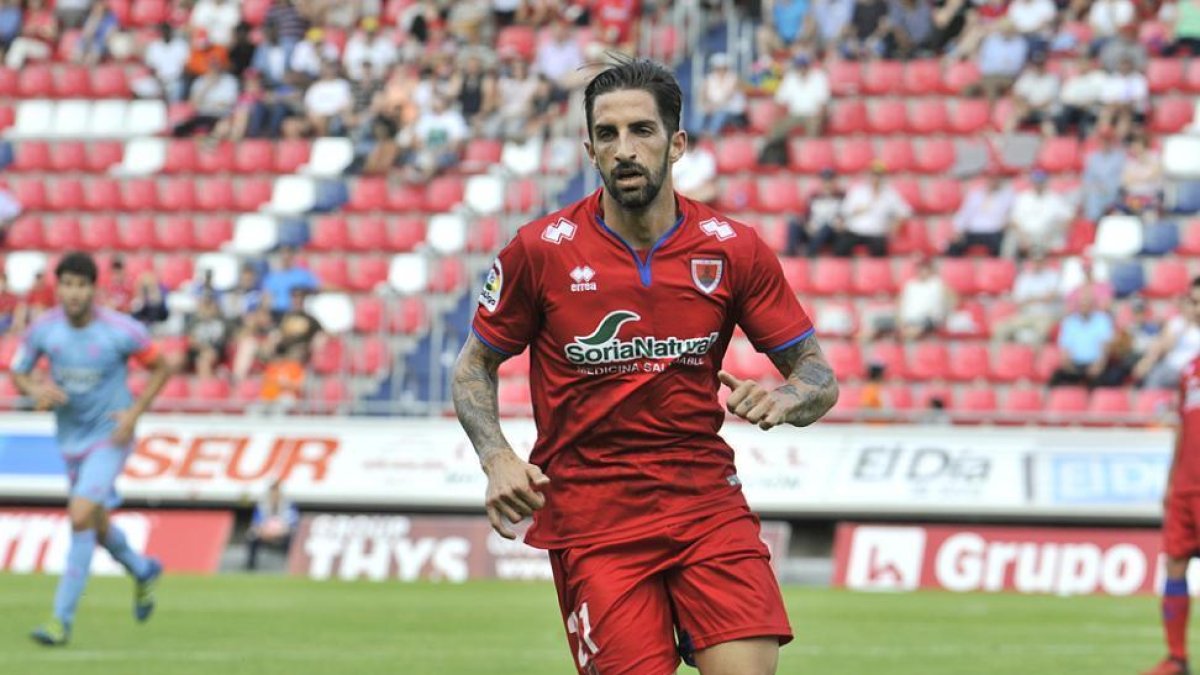 Mateu ha sido el jugador del Numancia más utilizado por Arrasate durante el curso pasado.-Daniel Rodríguez