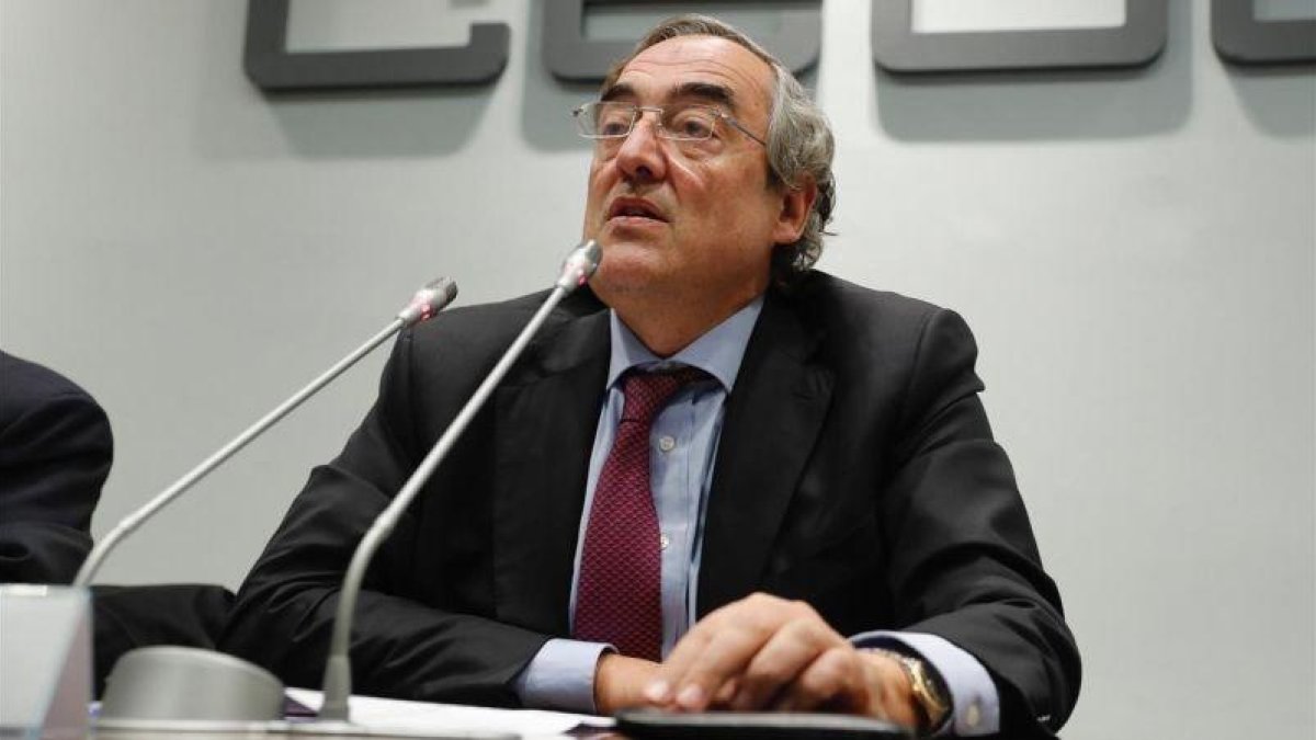 El presidente de la CEOE, Juan Rosell.-ANGEL DIAZ