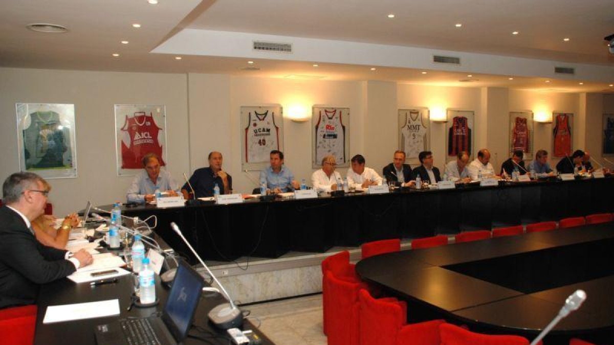 Una imagen de la asamblea de clubs de la ACB.-ACBMEDIA