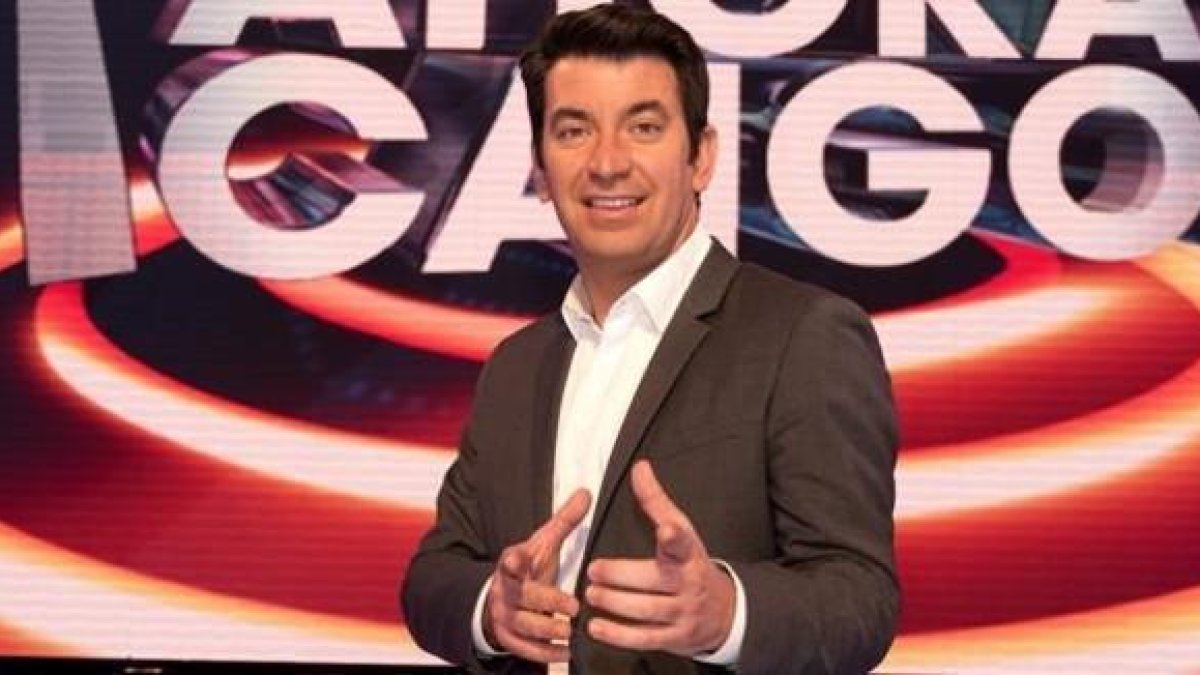El actor Arturo Valls, presentador del concurso 'Ahora caigo', de Antena 3.-RICARD FADRIQUE